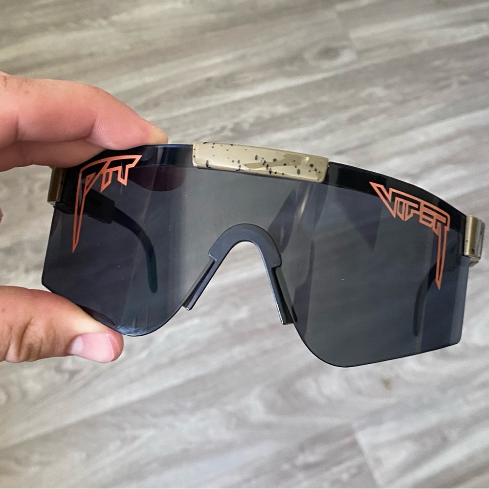 Viper Black and Gold Sunglasses